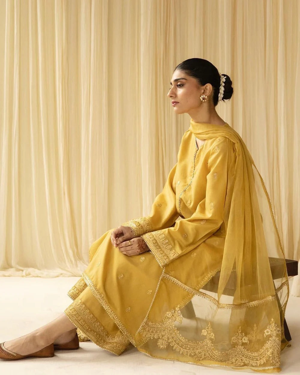 Dyot | 3-Piece Embroidered Unstitched Summer Suit